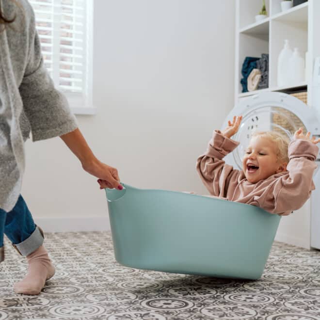 Ratgeber: Haushalt mit Baby und Kleinkind meistern!