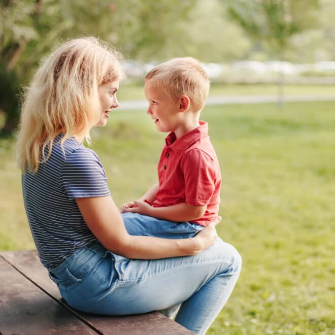 Wann und warum sollte man Kindern Grenzen setzen?
