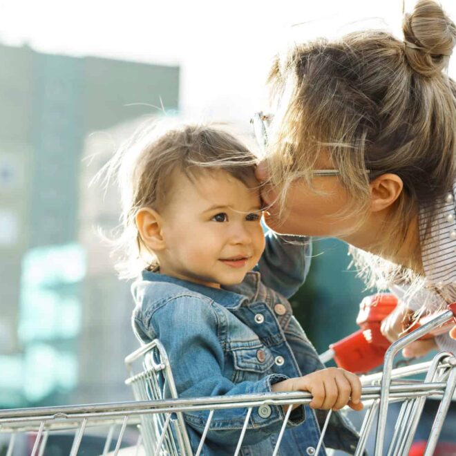 Mit diesen Tipps klappt das Einkaufen mit Kindern wirklich gut!
