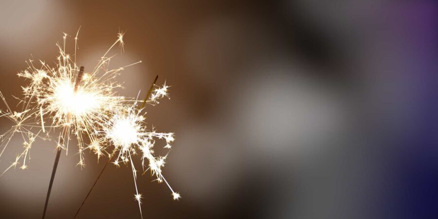 Auf ins Neue Jahr: Silvester feiern mit Baby und Kleinkind