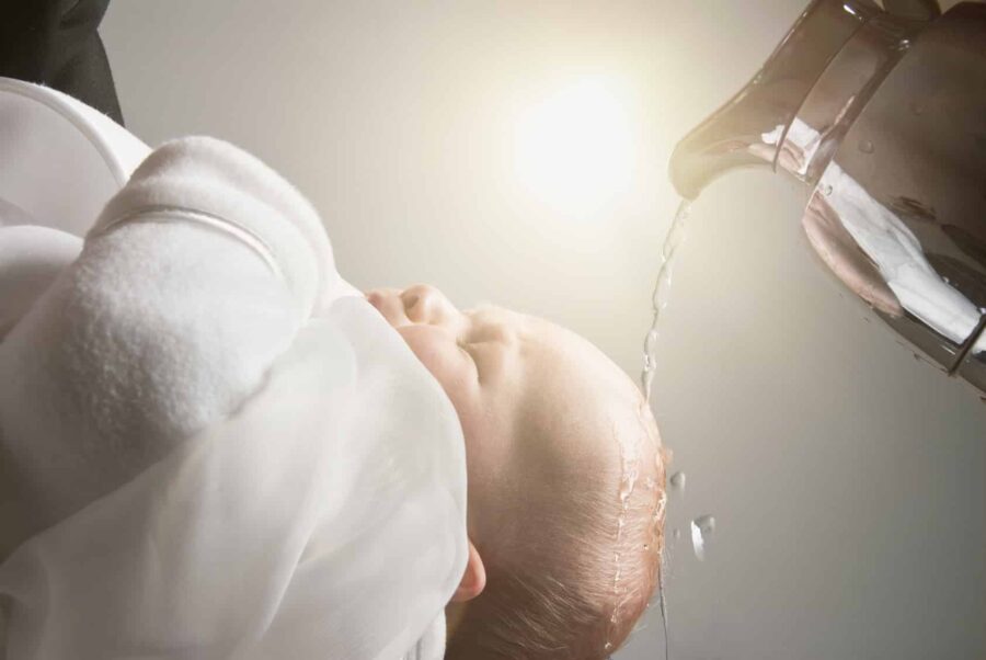 Die Taufe: Schritt für Schritt zur perfekten Tauffeier
