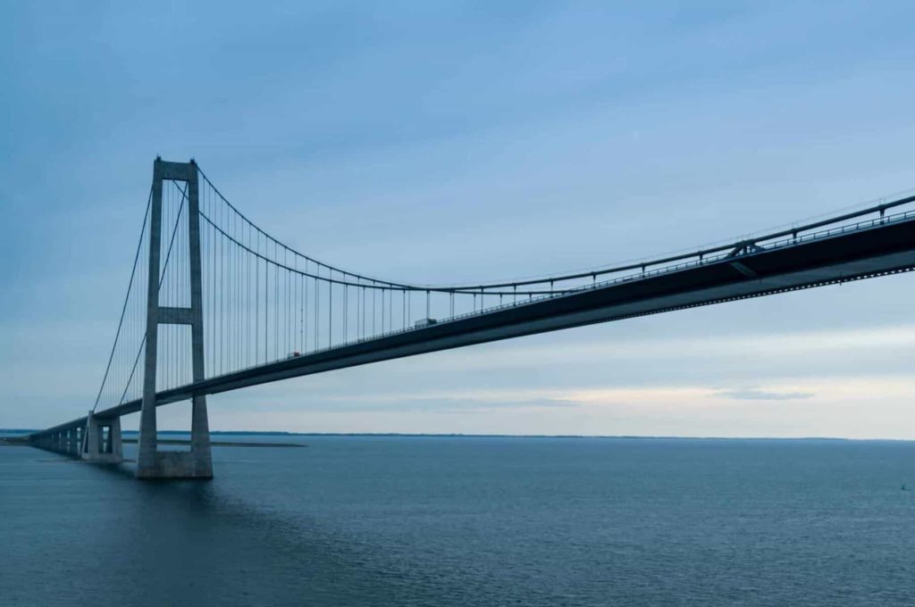 Großer-Belt-Brücke zwischen den dänischen Inseln Fünen und Seeland