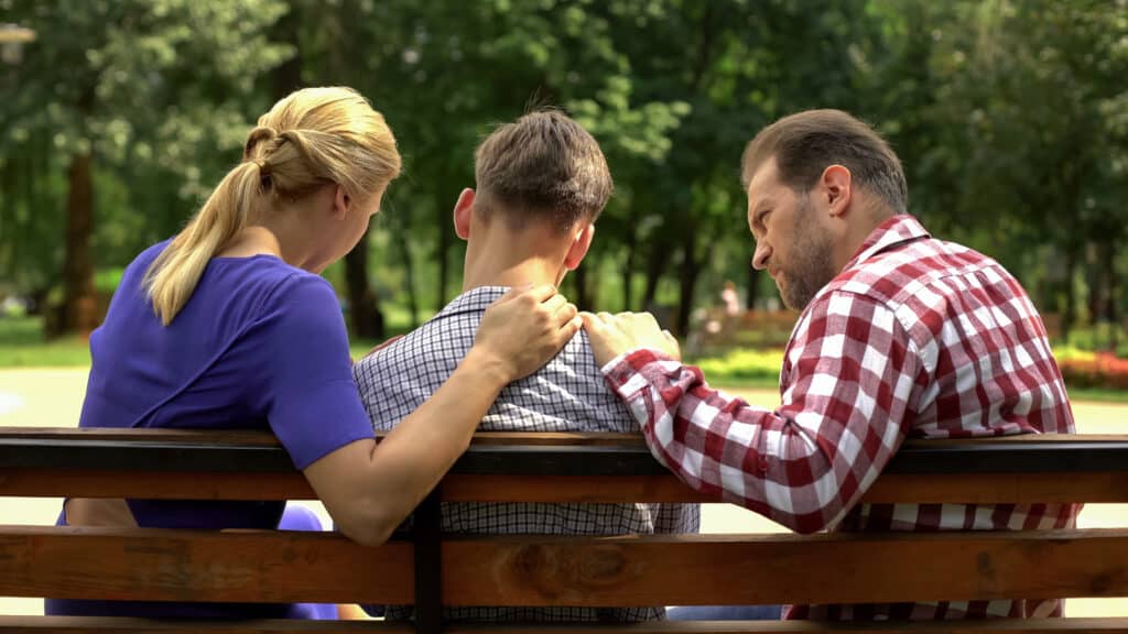 Ein vertrauensvoller Umgang von Eltern mit Kindern ist sehr wichtig.