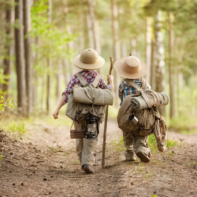 Wandern mit Kindern: Ratgeber mit Tipps für Anfänger und Profis