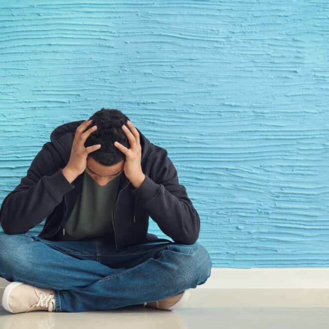 Familiäre Belastungen, Zukunftsangst, Mobbing und Schulfrust belasten Kinder und Jugendliche