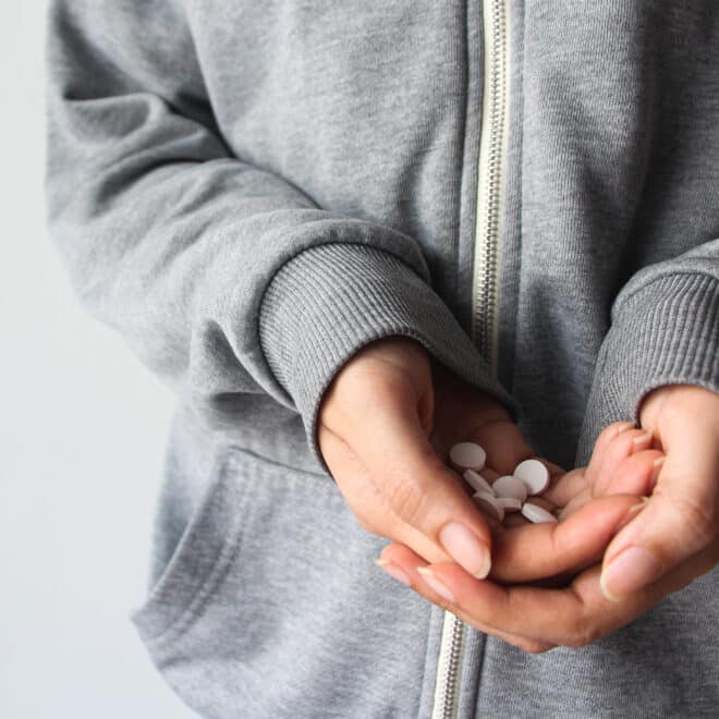 BVKJ Bayern warnt vor lebensgefährlichem TikTok-Trend: Die „Paracetamol-Challenge“ bringt Kinder in Gefahr