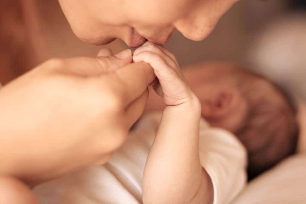 Sinne und Wahrnehmung Babys 1. Monat