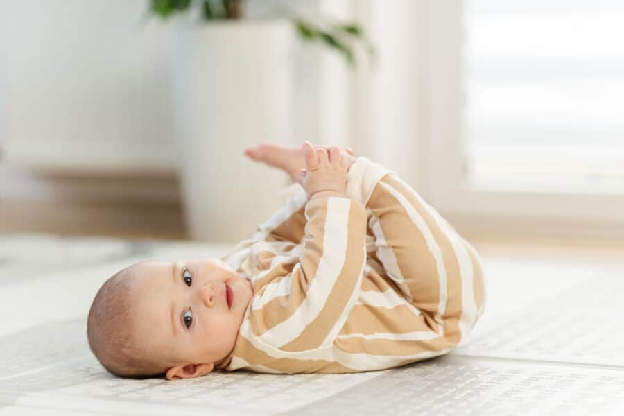 Dein Baby im 5. Monat: Entwicklung und Förderung