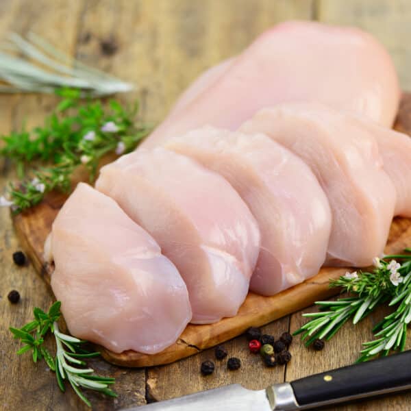 Hähnchenfleisch mit antibiotikaresistenten Keimen belastet