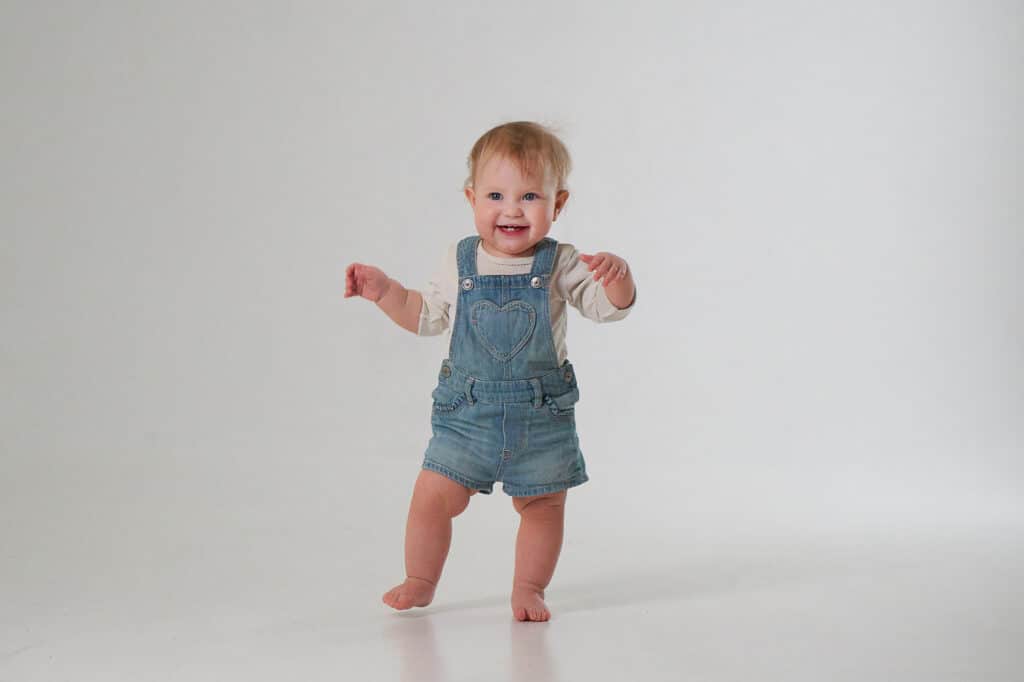 Baby 10 Monate körperliche Entwicklung