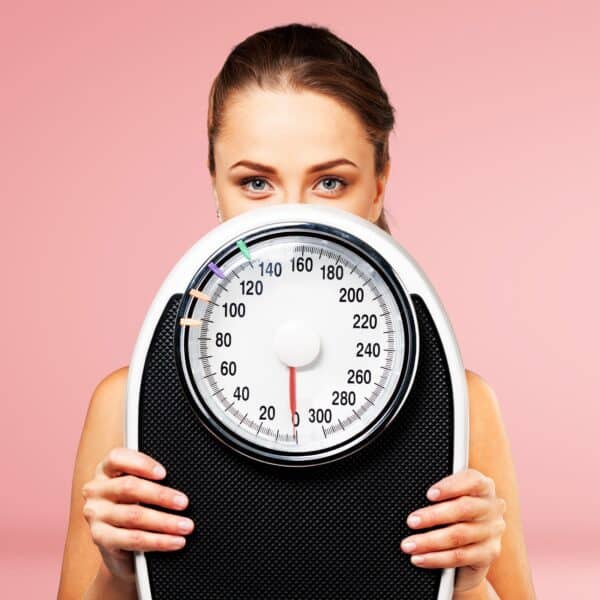 Emotionen auf der Waage Wie Schlaf, Stress und Psyche das Gewicht steuern