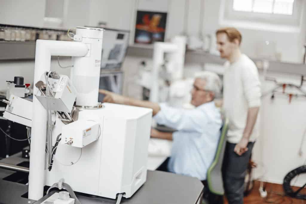 CRB_Rasterelektronenmikroskop