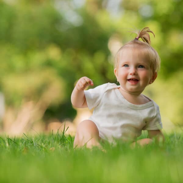 Dein Baby im 11. Monat - Entwicklung und Förderung