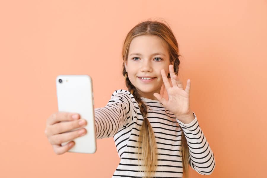 „Schönheit ist immer da – wir haben nur verlernt, sie zu sehen“ (Interview mit Fotografin Michaela Grönnebaum)