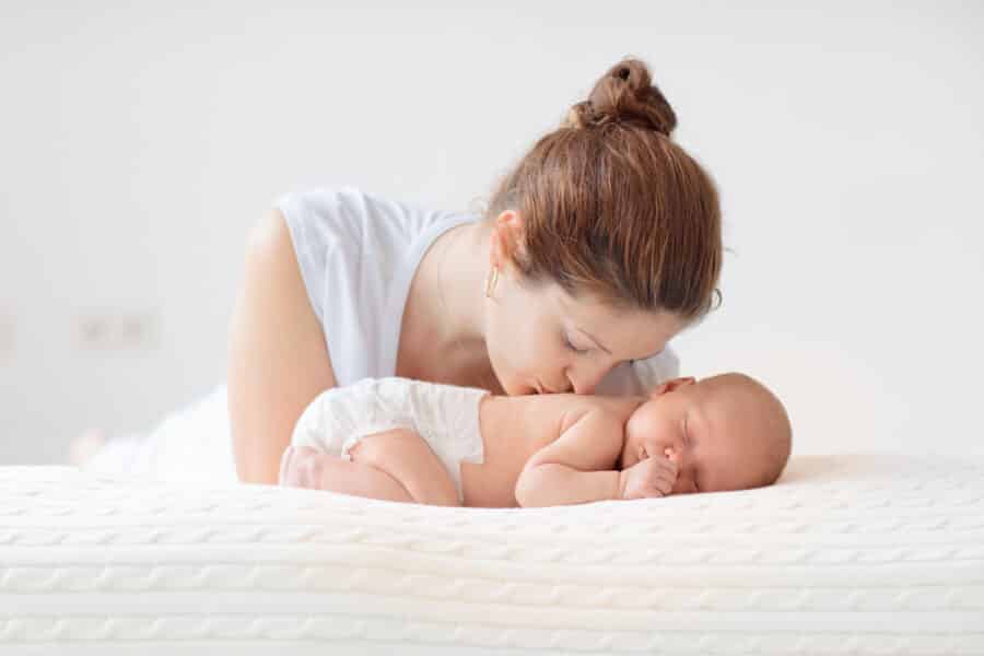 Wochenbett Höschen nach der Geburt: Schutz, Hygiene & Komfort