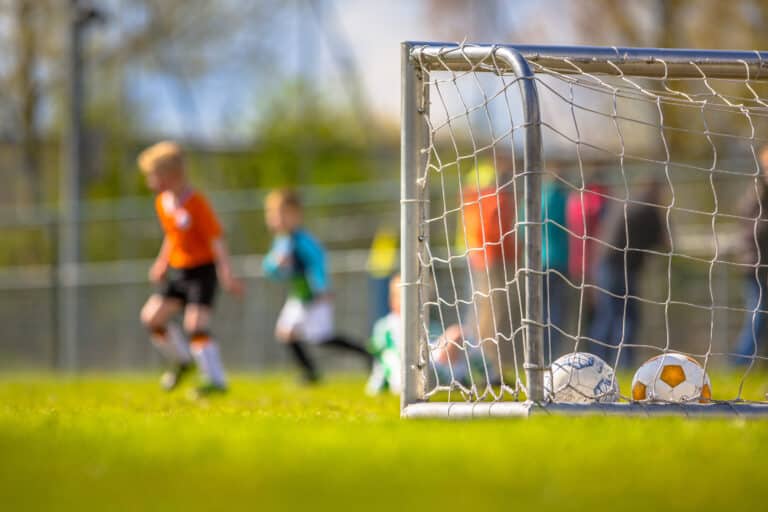15 Euro für Sport und Freizeit: Diese Hilfe erreicht viele Kinder nicht