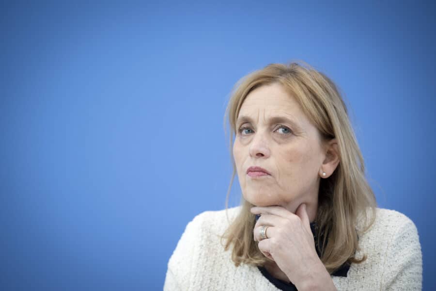 Unterhaltsvorschuss ab 16: Priens Kürzungsplan in der Kritik