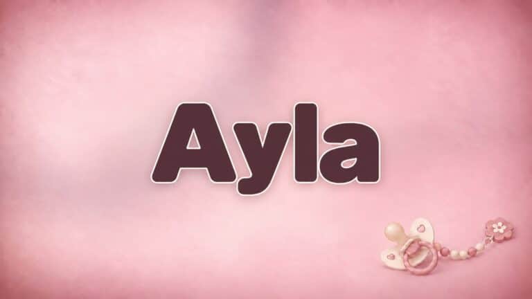Vorname Ayla in dunkelroter Schrift auf rosafarbenem Hintergrund mit Schnullerkette