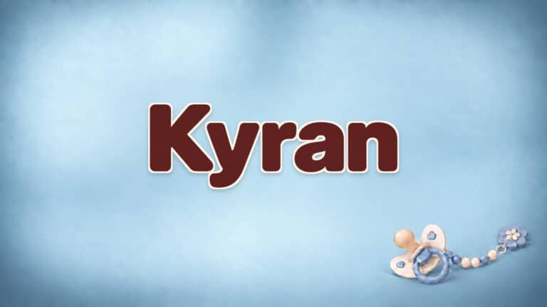 Kyran in brauner Namensschrift auf dem originalen babyblauen Hintergrund mit Schnuller