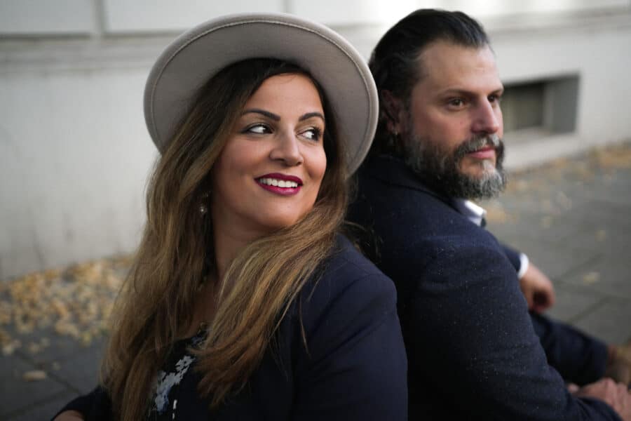 Mehr als ein gutes Team: Saina und Manuel Cortez über Liebe im Alltag